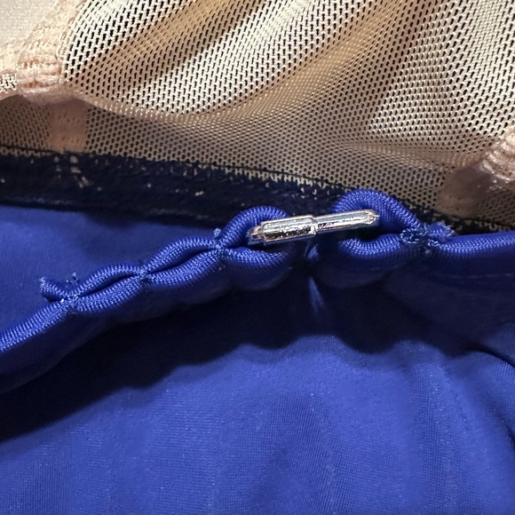 Bathing Suit - Picture 5 of 6